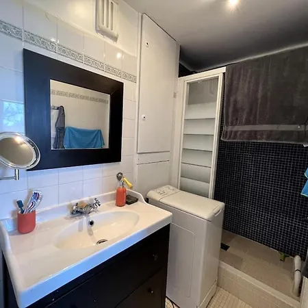 Appartement Lumineux Pere Lachaise Paris Exterior photo