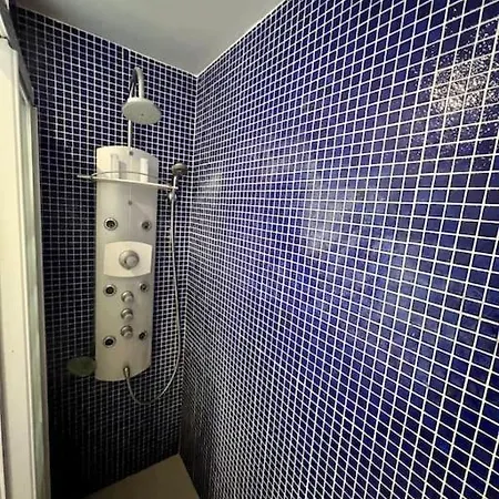 Appartement Lumineux Pere Lachaise Paris Exterior photo